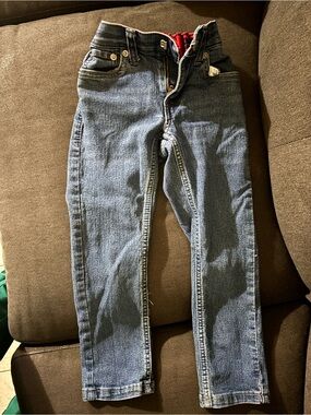 Levi's Girls Skinny Jeans in Blue with Red Waist Detail